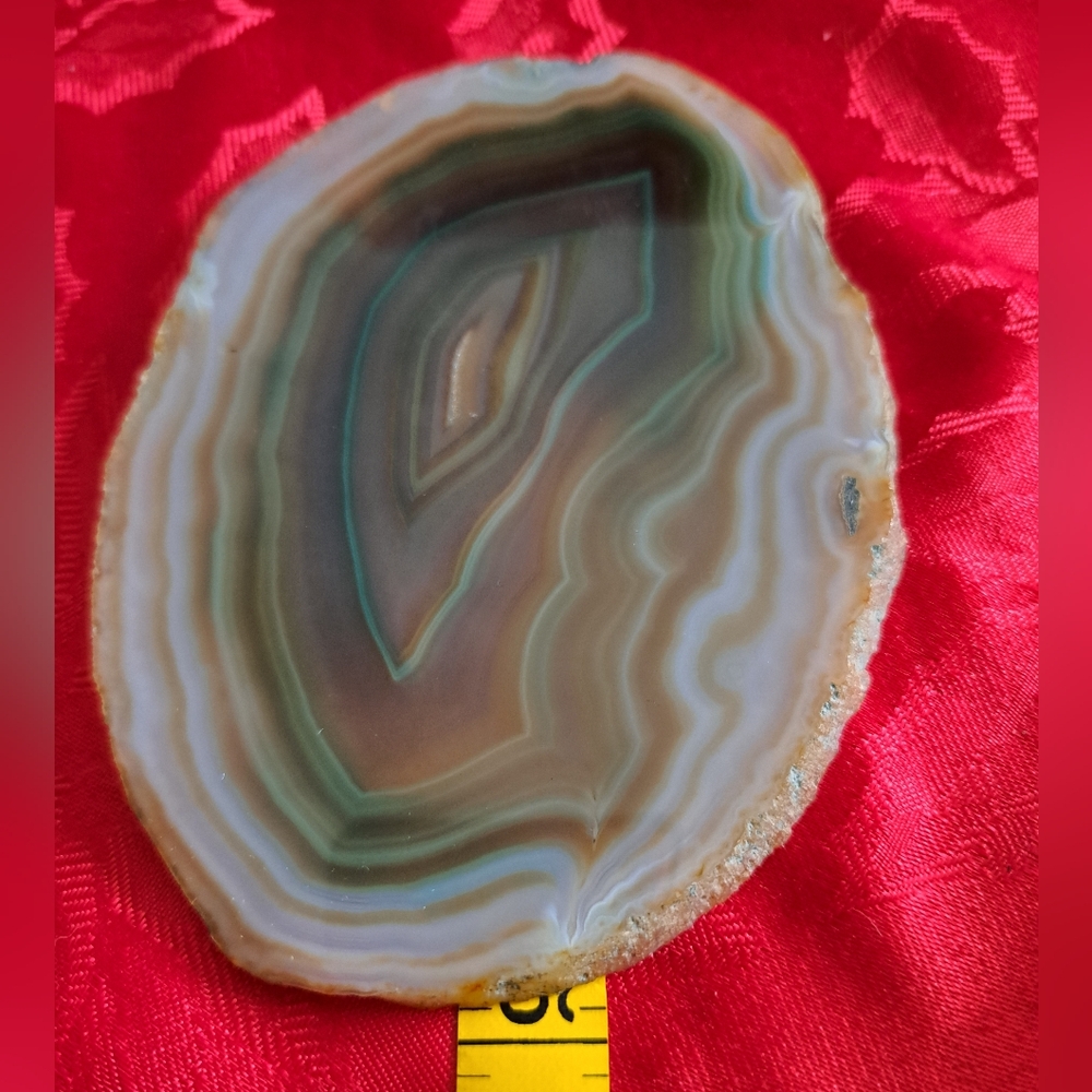 Elegant Agate Slice Decorative Accent